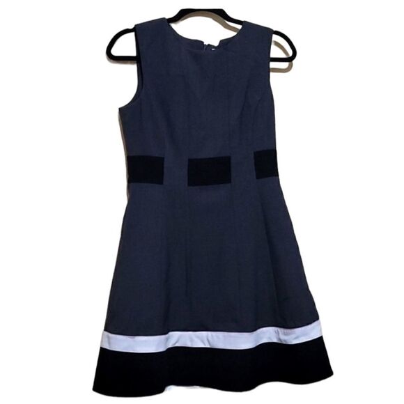 Calvin Klein Gray ColorBlock Dress Sz 4 - Picture 1 of 8